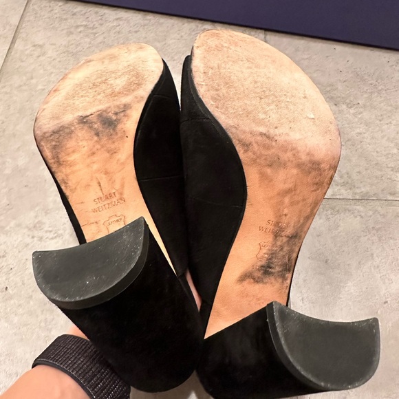 Stuart Weitzman Sequel Black Suede Mule Sandal - Picture 9 of 11